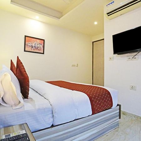 ניו דלהי Hotel The Best Near Delhi Airport מראה חיצוני תמונה